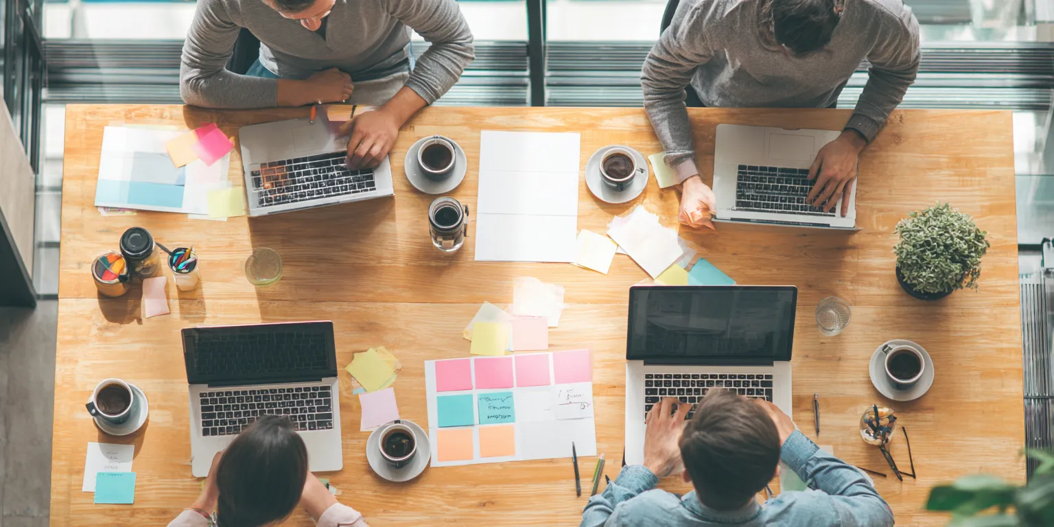 _overhead_view_of_a_project_team_brainstorming